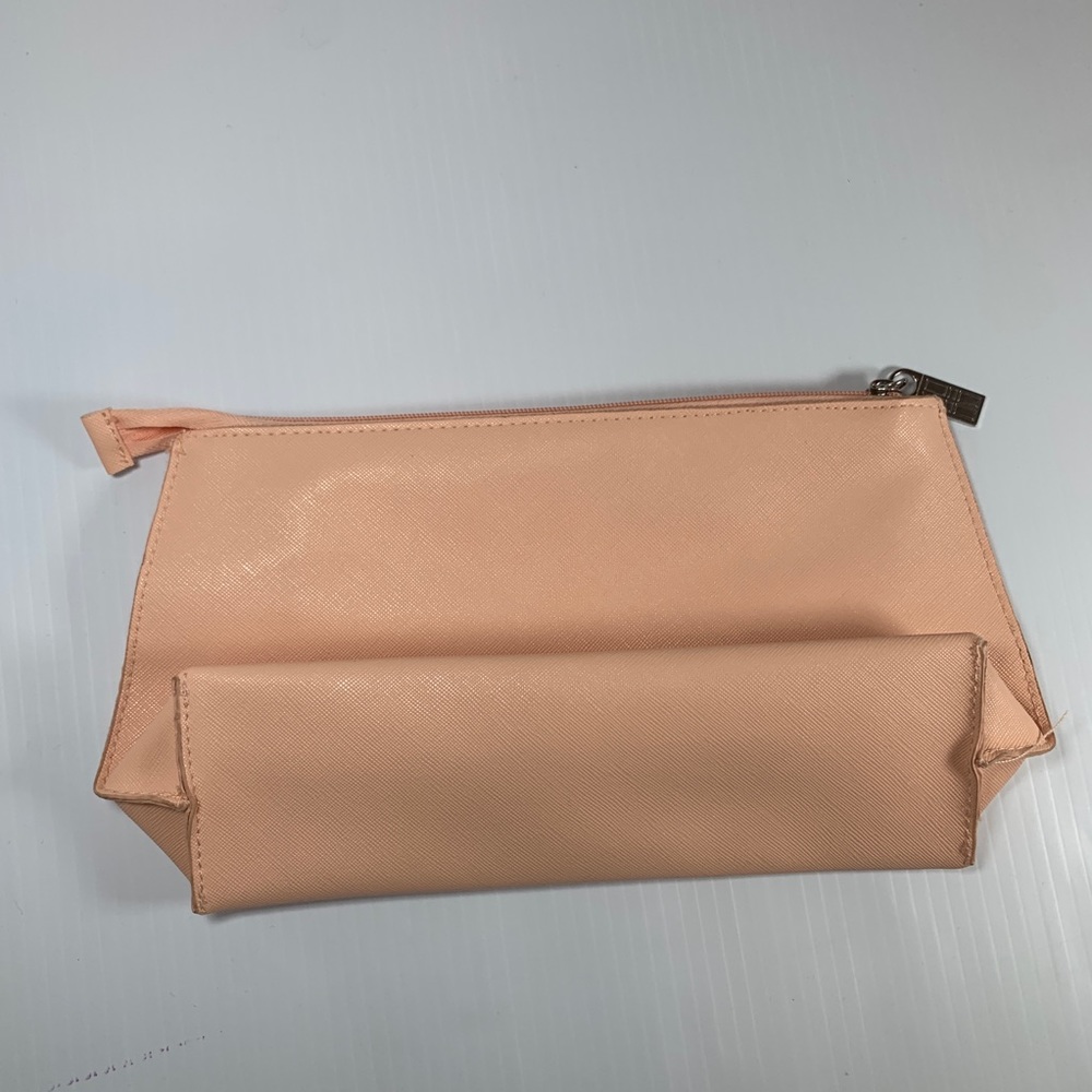Elizabeth Arden New York Zip Makeup‎ Bag